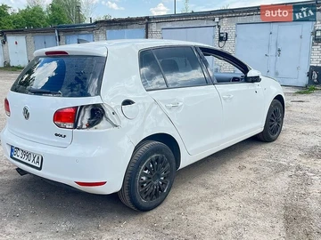 Авто Volkswagen Golf 2008 № 8874435