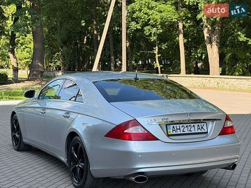 Авто Mercedes Cls-Class 2004 № 8874447