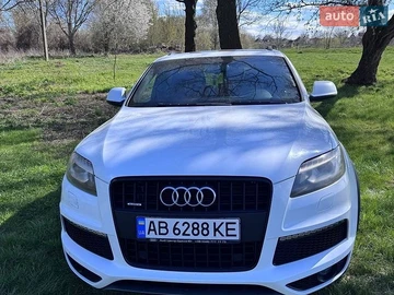Авто Audi Q7 2011 № 8874463