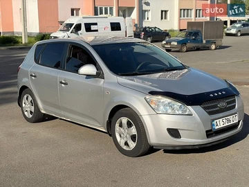 Авто KIA Ceed 2008 № 8874615