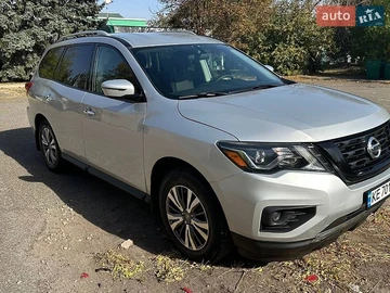 Авто Nissan Pathfinder 2018 № 8874704