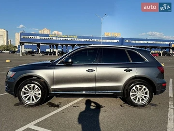 Авто Audi Q5 2016 № 8874707