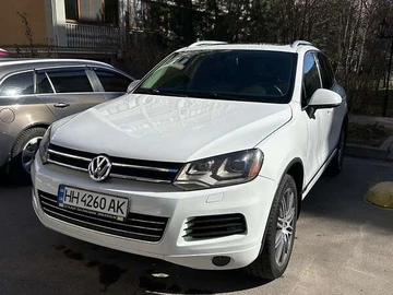 Авто Volkswagen Touareg 2013 № 8874879