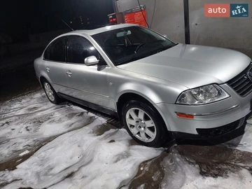 Авто Volkswagen Passat 2002 № 8874984