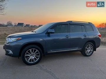 Авто Toyota Highlander 2011 № 8875150