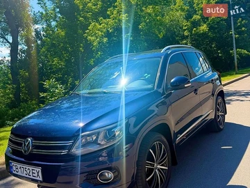 Авто Volkswagen Tiguan 2015 № 8875153