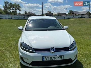 Авто Volkswagen E-Golf 2018 № 8875157