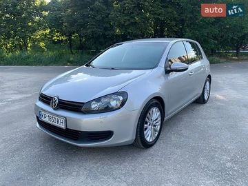 Авто Volkswagen Golf 2010 № 8875428