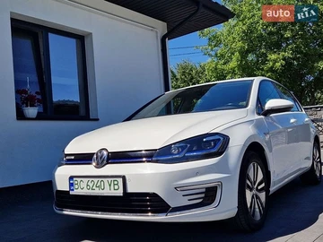 Авто Volkswagen E-Golf 2020 № 8875521
