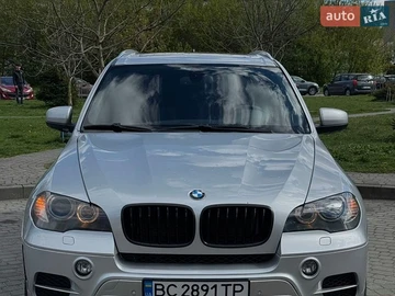 Авто BMW X5 2010 № 8875527