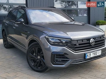 Авто Volkswagen Touareg 2022 № 8875712