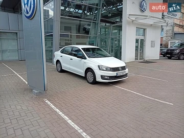 Авто Volkswagen Polo 2018 № 8875903