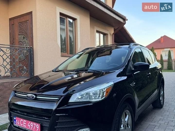 Авто Ford Escape 2016 № 8875929