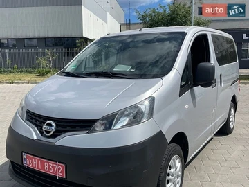 Авто Nissan Nv200 2010 № 8875934
