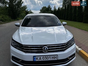 Авто Volkswagen Passat 2017 № 8876037