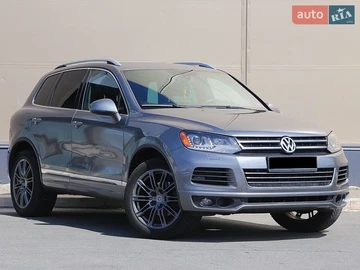 Авто Volkswagen Touareg 2013 № 8876142