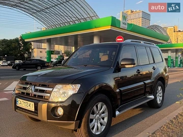Авто Mitsubishi Pajero 2006 № 8876532