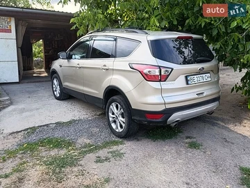 Авто Ford Escape 2017 № 8876731