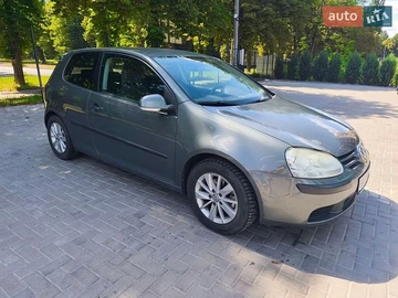 Авто Volkswagen Golf 2004 № 8877073