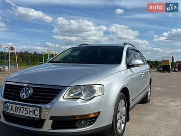 Авто Volkswagen Passat 2005 № 8877136