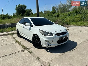 Авто Hyundai Accent 2012 № 8877139