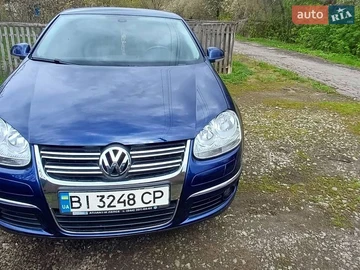Авто Volkswagen Jetta 2009 № 8877192