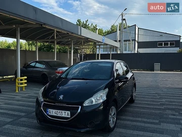 Авто Peugeot 208 2014 № 8877218