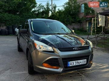 Авто Ford Escape 2014 № 8877327