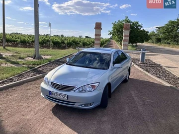 Авто Toyota Camry 2004 № 8877424