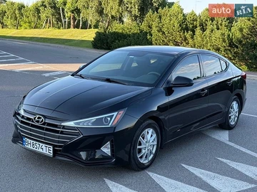 Авто Hyundai Elantra 2019 № 8877425