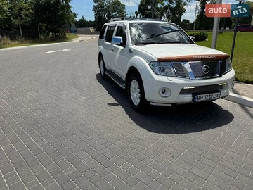 Авто Nissan Pathfinder 2011 № 8877473