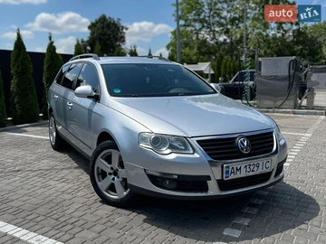 Авто Volkswagen Passat 2010 № 8877549