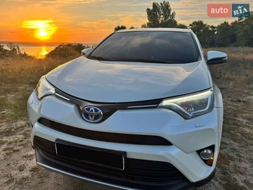 Авто Toyota Rav4 2016 № 8877647