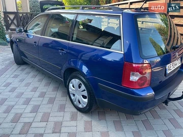 Авто Volkswagen Passat 2004 № 8877715