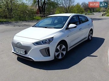 Авто Hyundai Ioniq 2016 № 8877779