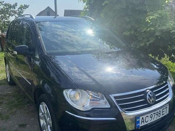 Авто Volkswagen Touran 2008 № 8877821