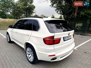 Авто BMW X5 2012 № 8877835