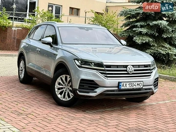 Авто Volkswagen Touareg 2018 № 8877962