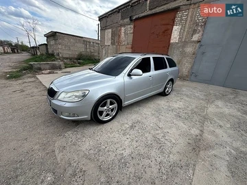 Авто Skoda Octavia 2009 № 8878023