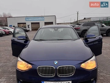 Авто BMW 1 Series 2012 № 8878102