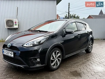 Авто Toyota Aqua 2018 № 8878114