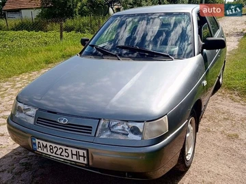 Авто ВАЗ 2112 2007 № 8878317