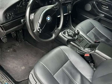 Авто BMW 5 Series 2001 № 8878338