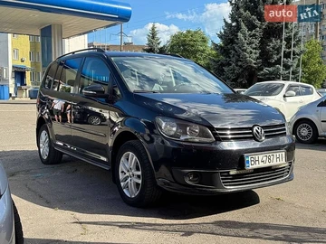 Авто Volkswagen Touran 2012 № 8878340