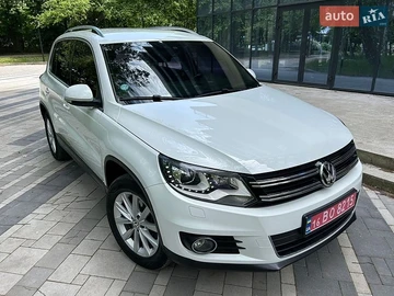 Авто Volkswagen Tiguan 2015 № 8878459
