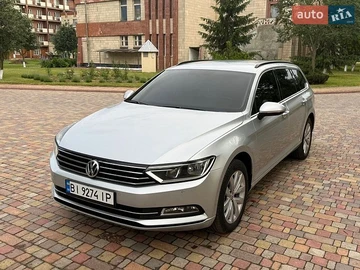 Авто Volkswagen Passat 2017 № 8878460