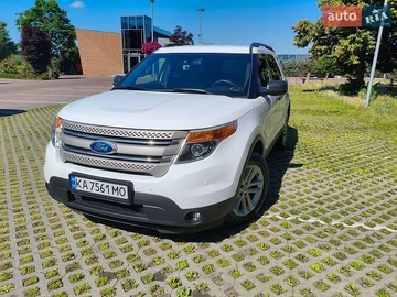 Авто Ford Explorer 2015 № 8878463