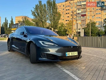 Авто Tesla Model S 2017 № 8878474