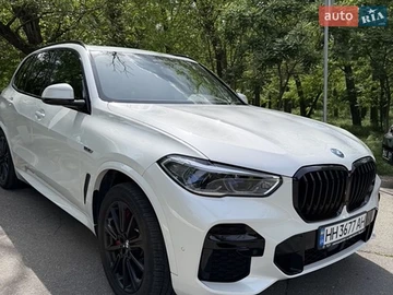 Авто BMW X5 2022 № 8878509