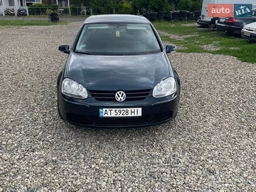 Авто Volkswagen Golf 2004 № 8878639